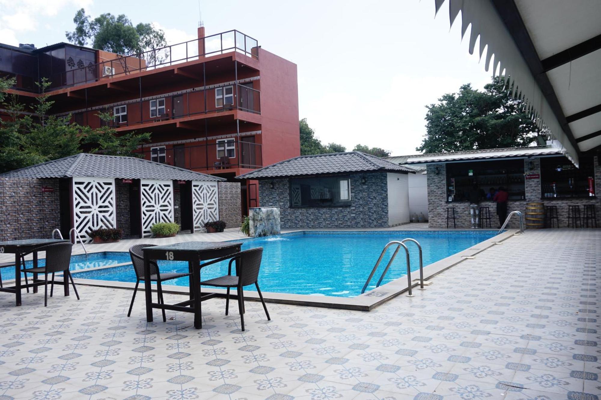 Vistar Resort & Hotels Kammasandra 外观 照片