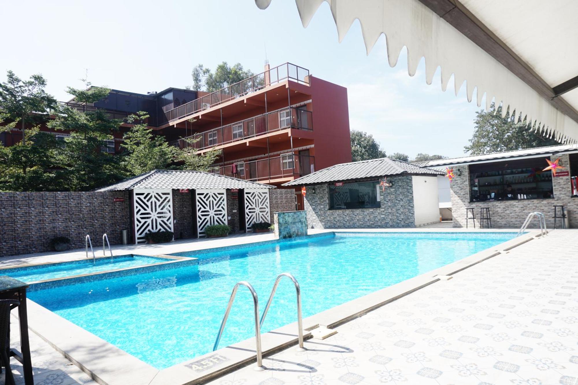 Vistar Resort & Hotels Kammasandra 外观 照片