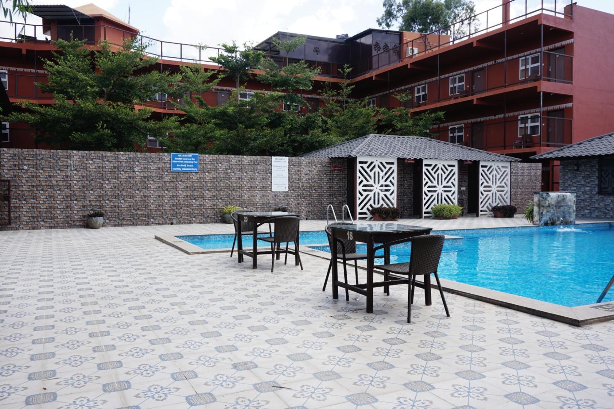 Vistar Resort & Hotels Kammasandra 外观 照片