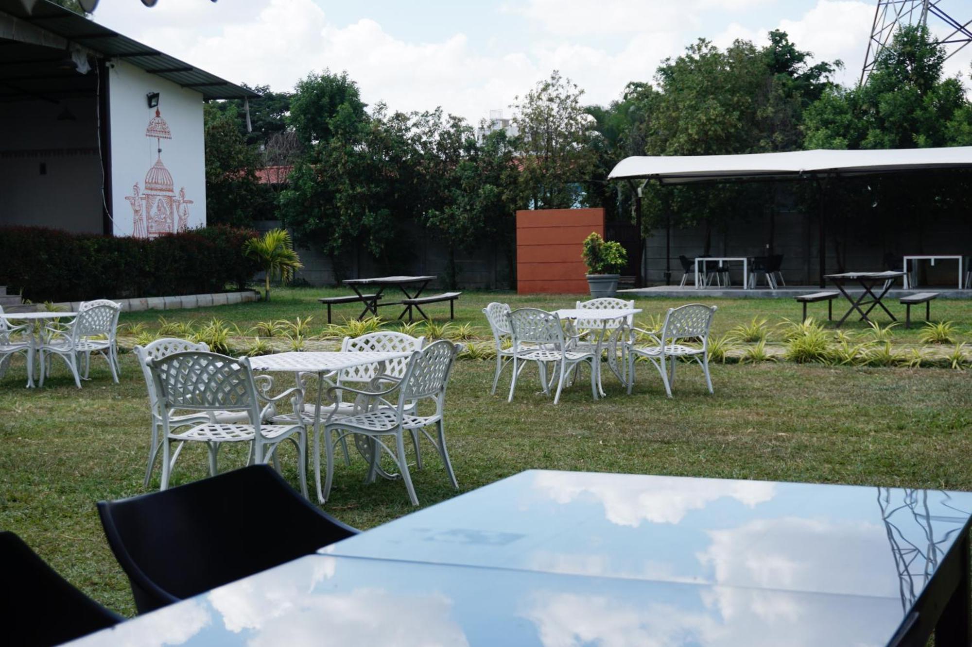 Vistar Resort & Hotels Kammasandra 外观 照片
